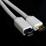 Logan FireWire 800 (9-pin) to FireWire 400 (6-pin) Cable - 2.0 м Logan FireWire 800 (9-pin) to FireWire 400 (6-pin) Cable - 2.0 м